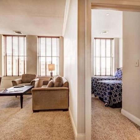 Chase Penthouse At 39 West Baltimore Inner Harbor Convention Center Free Indoor Parking One And Two Bedrooms Экстерьер фото