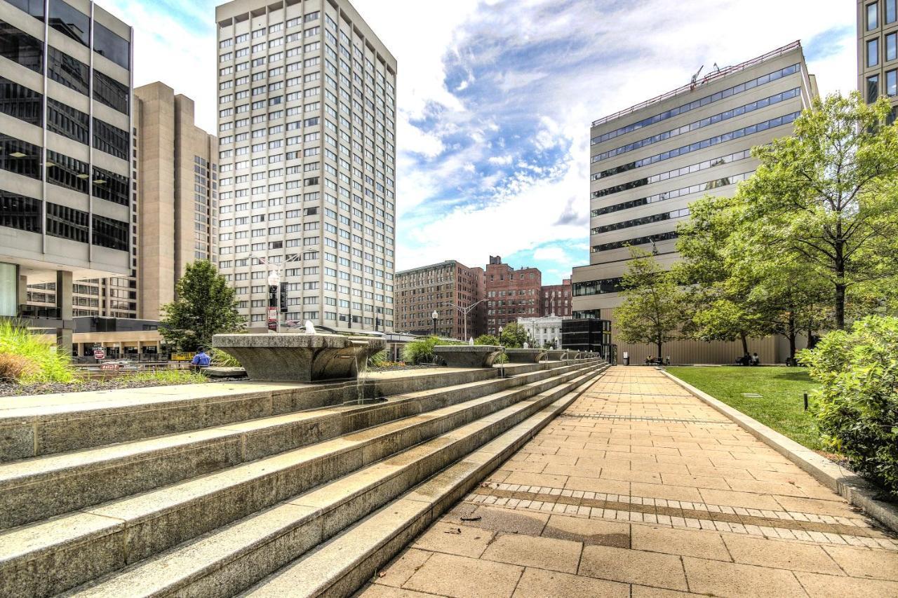 Chase Penthouse At 39 West Baltimore Inner Harbor Convention Center Free Indoor Parking One And Two Bedrooms Экстерьер фото